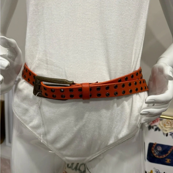Free People Belt Rush Hour Grommet Belt Orange Leather Slim Grommet
Belt S/M - Picture 4 of 9
